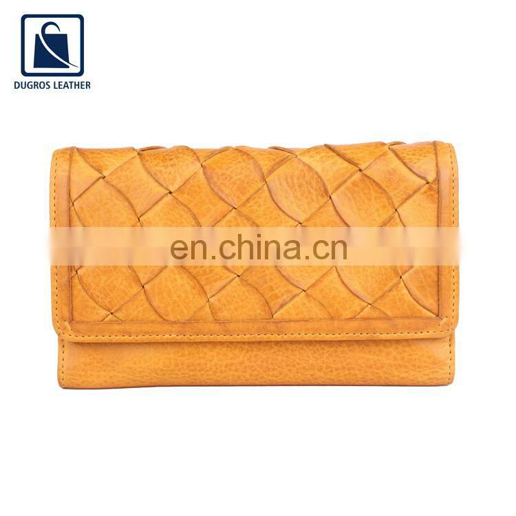 New Arrival Premium Quality Swiss Cotton Lining Flap Closure Type Fashion Style Genuine Leather Women Wallet at Bulk Price