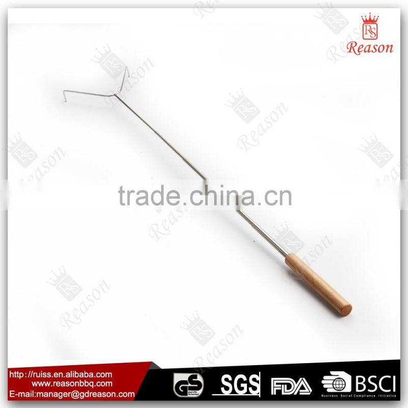 Unique personalized telescopic roasting bbq fork with soft handle