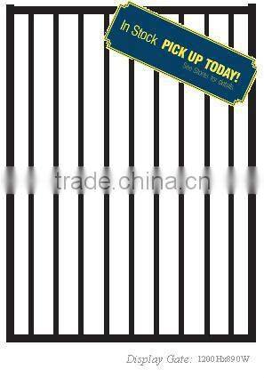 Black powder coated loop top and spear access gate