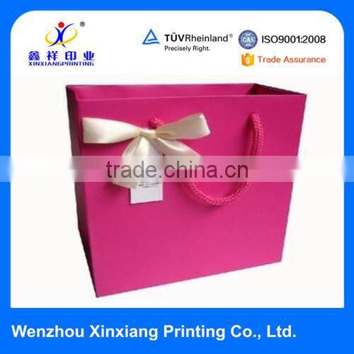 Chirstmas tree design luxury custom christmas paper bag with handle