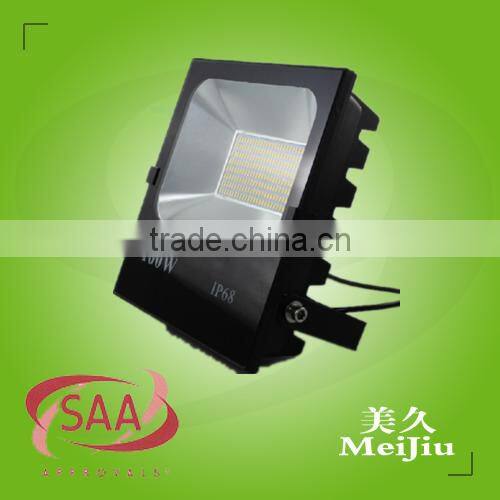 30W SMD5730 130LM/W >3900LM BridgeLux45mil chip120degree PF0.95 CRI80 IP65 AC85-265V pure white 5000k LED Floodlight