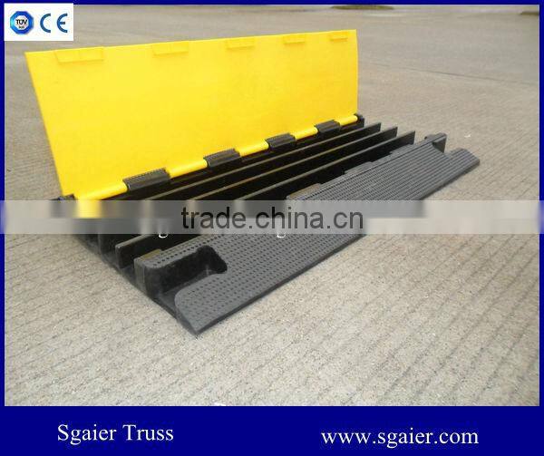 Hot Sale Outdoor Five ways Cable cover Natural Rubber Cable Bridge