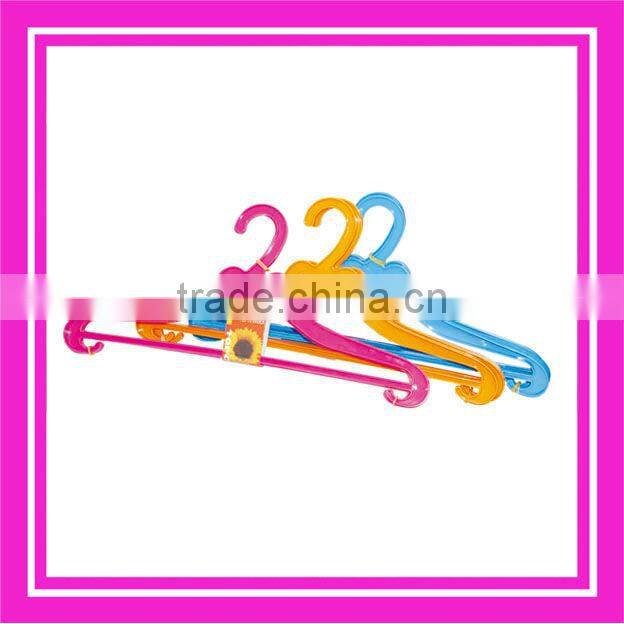 plastic laundry hanger