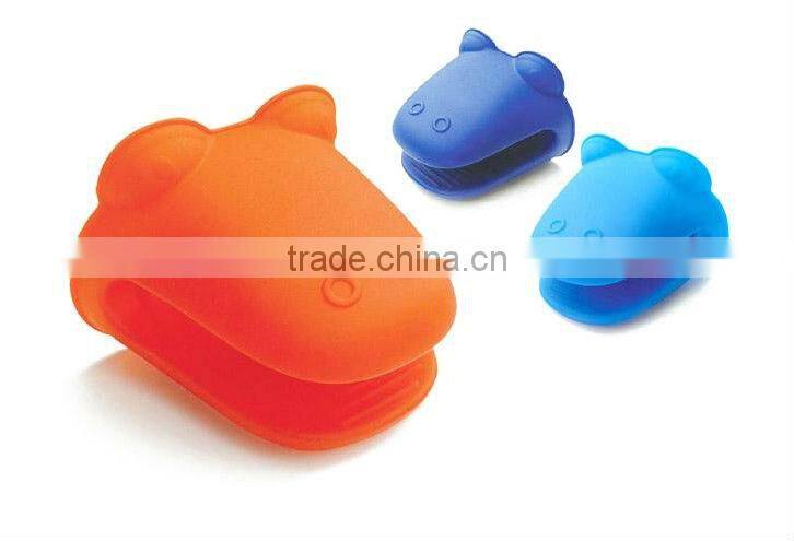Heat resistant colorful silicone gloves for cooking