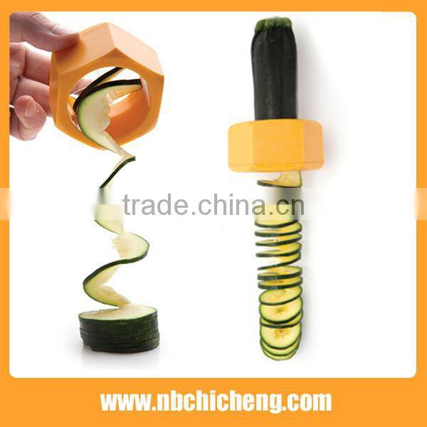 Plastic Cucumber Vegetable Slicer