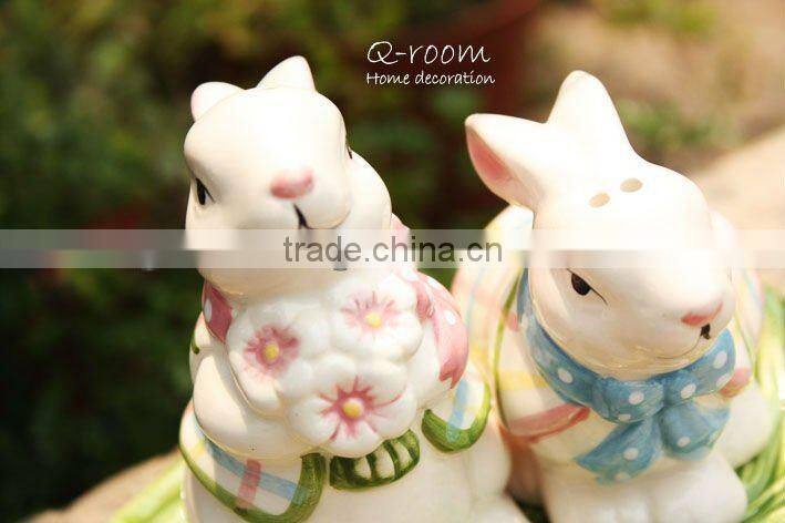 2sets of Rabbit ceramic pepper shaker