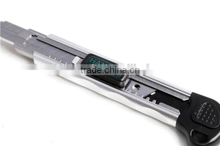 Aluminium 5 blades utility knife of SK5 carton steel material