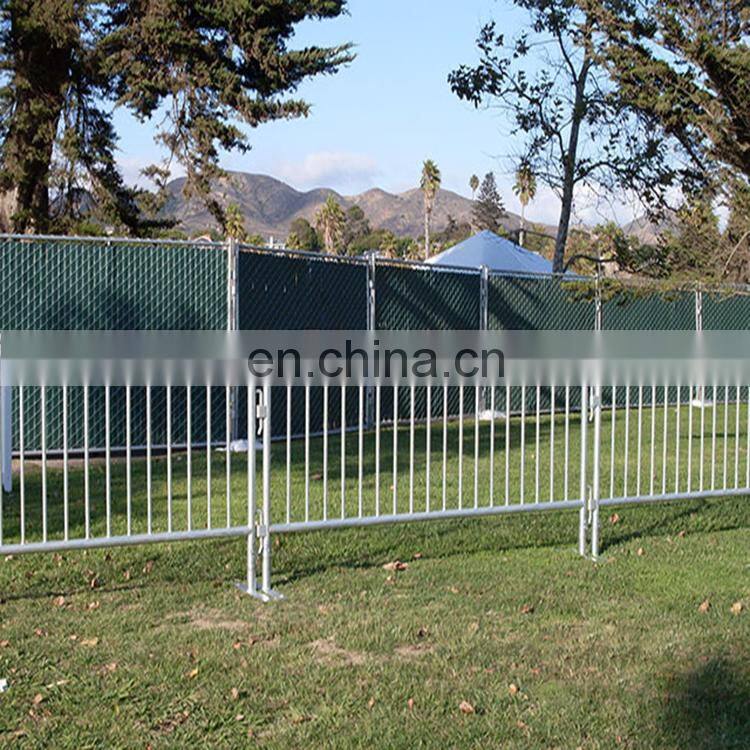 Hot sell crowd control barrier fence panels barrier gate price