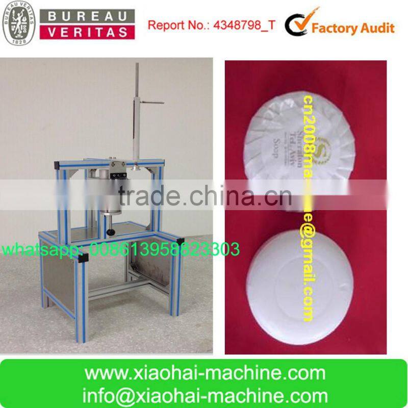 2019 new pleat paper Manual soap wrapping machine