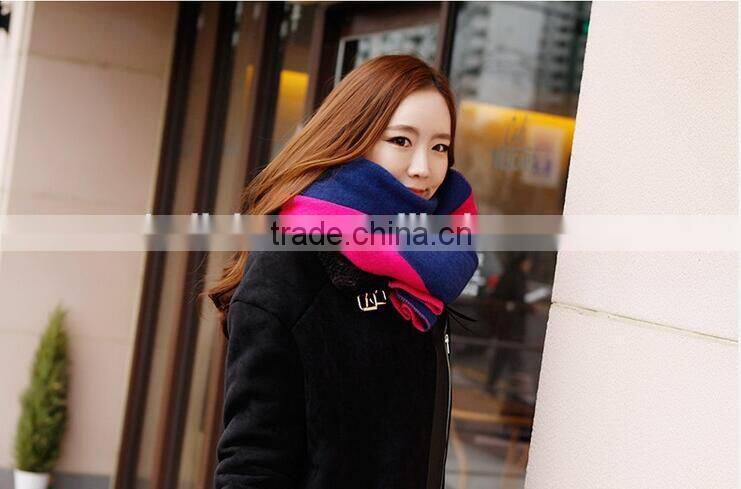 Latest Design Winter Warm Gradient Color 100% Acrylic Knitted Ladies Fashion Scarf