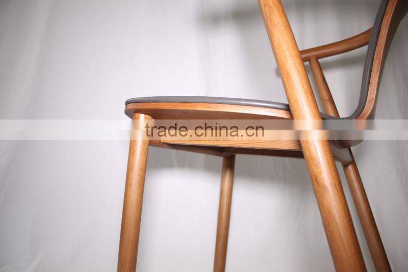 North European style elegant solid wood dining chair