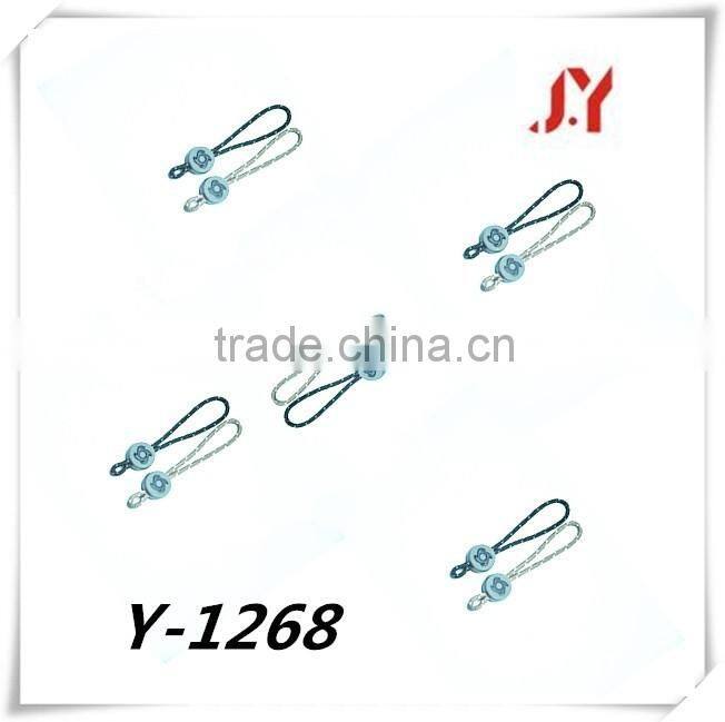 China factory new design custom compass plastic zipper puller