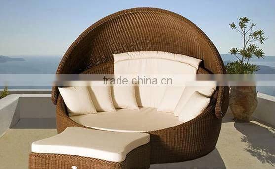 2016 Hot sale modern outdoor rattan furniture Lounge bed