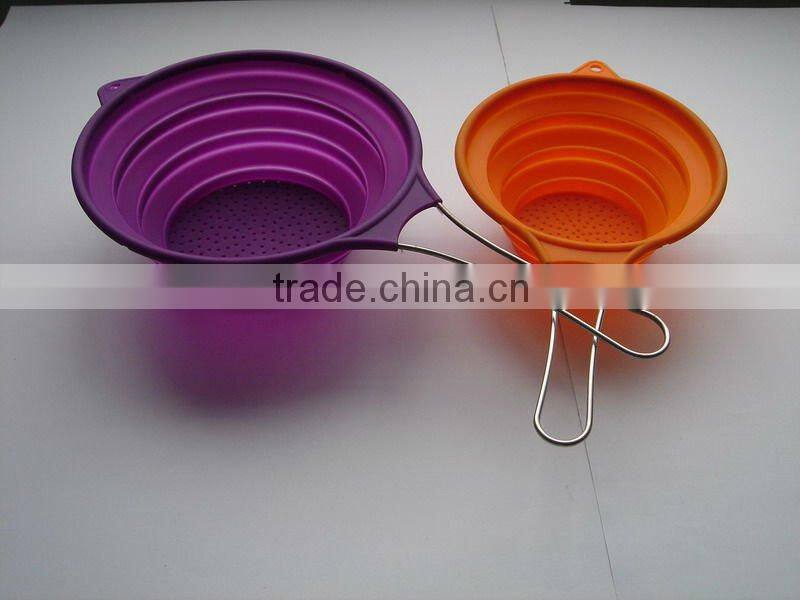 S size collapsible silicone strainer, foldable silicone colander, silicone kitchen tools strainers,100% Food grade