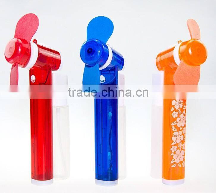 Best quality Mini usb mini desk fan with water mist Plastic Material water mist spray bottle fan