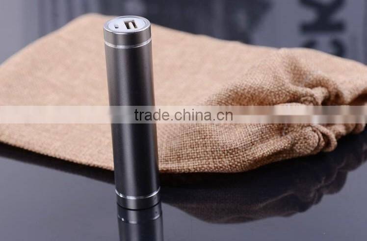 2016 factory price cylinder shape power bank,portable power bank with LED light