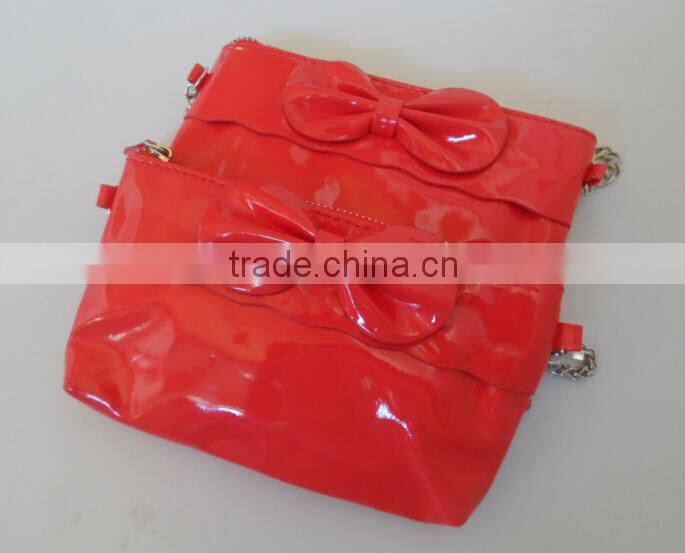Red bow little girls shoulder bag with chain