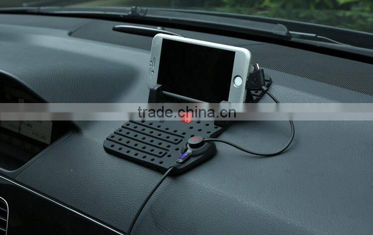 Hot Sale Remax Mobile Phone Holder Universal Car Charging Stand Mounts Phone Holder