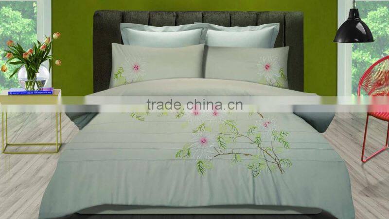 100% Polyester White Microfiber Bedroom Set,Embroidery Duvet Cover Set