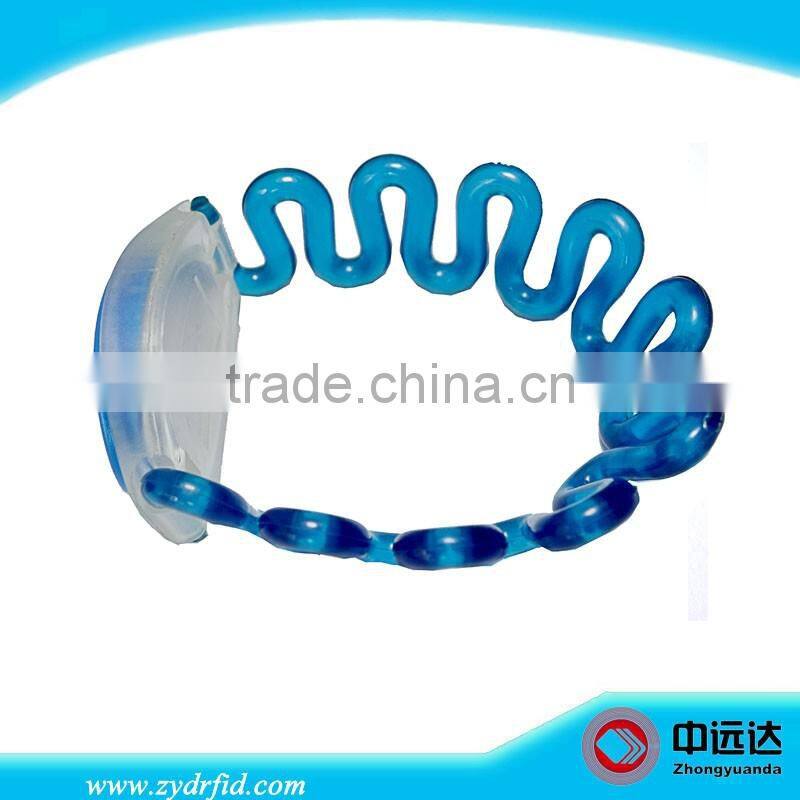UHF Silicone RFID wristband for water park