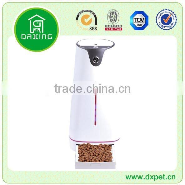 Smart dog cat pet feeder automatic