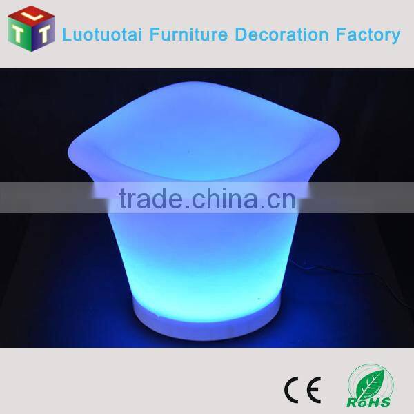 ECO-Friendly plastic16 color changing illuminated remote control led ice bucket