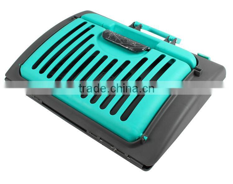 New design portable triangular folding plastic cat carrier