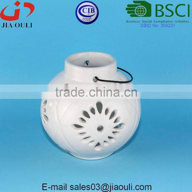 BSCI Audit Factory ball shape white ceramic Candle warmer lamp, Tea Light Lantern with Metal Handle