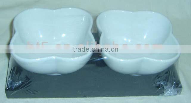 Set of 2 flower shaped ceramic snack bowl with wooden tray