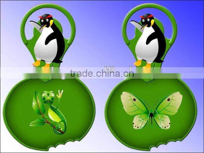 Cartoon embossed kids snow glider/plastic snow sled/snow sledge/Kids snow skis