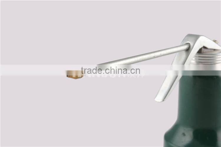 Professional Pump Oiler, High pressure oiler with handle