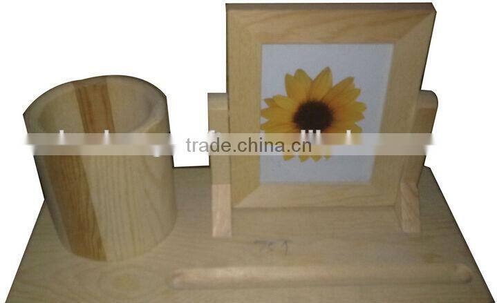 Customzied Wooden Office Table Decoration Item