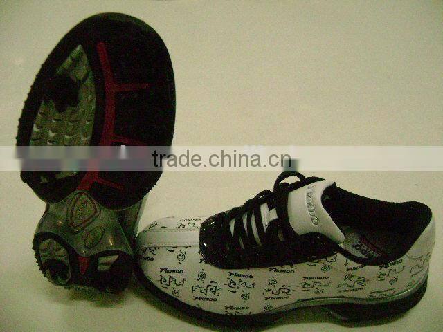 wholesale golf shoes, high top golf shoes for men women boys girls have spike for business sport on the grass