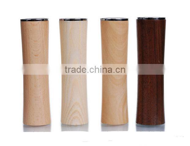 Fashion wood 2600mAh power bank cheap charger for smart mobile