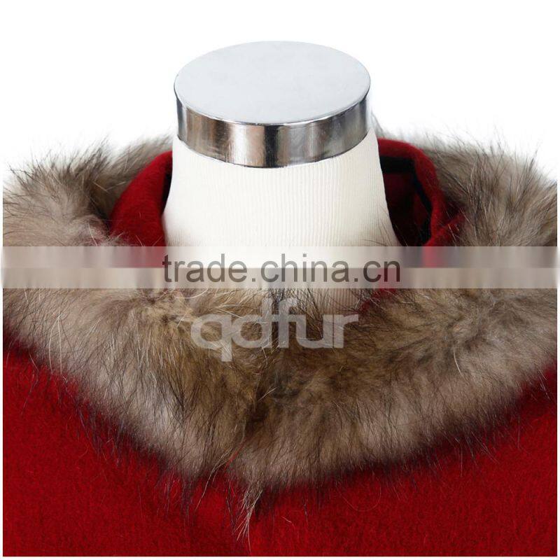 QD30362 New Design Women Shawl with Raccoon Dog Trim Hoody