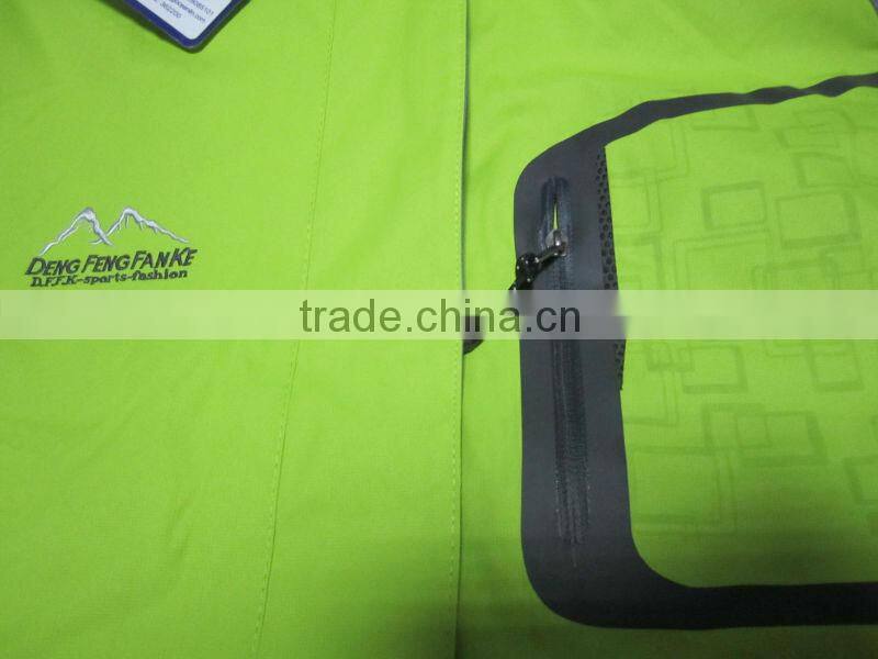 2013 New Mens Ski Jackets for Outdoor