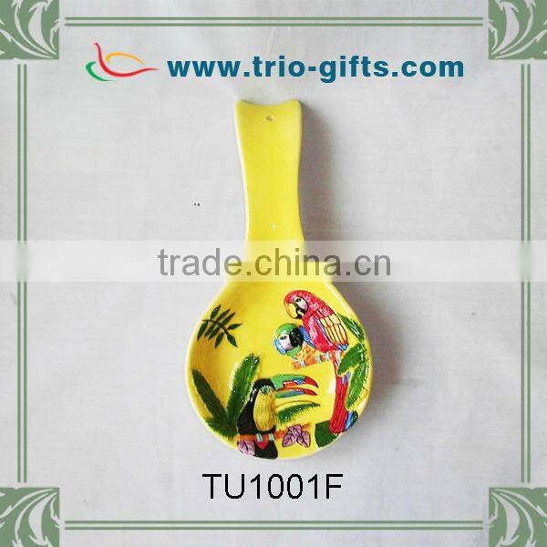 Hot wholesale ceramic spoon tropical fish decoration
