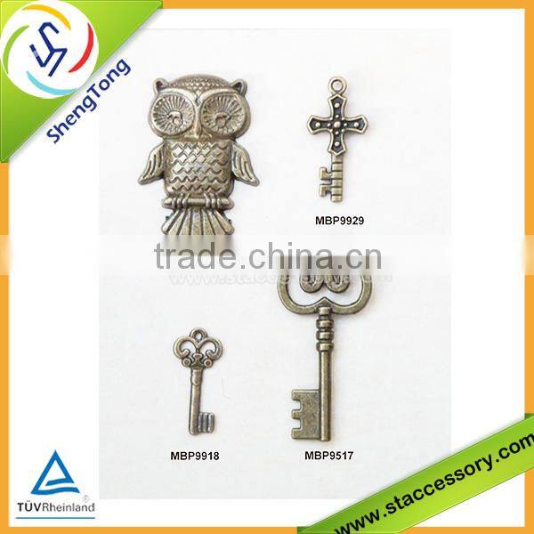 Wholesale Vessels Brzone Tone Key Charms Pendants Findings