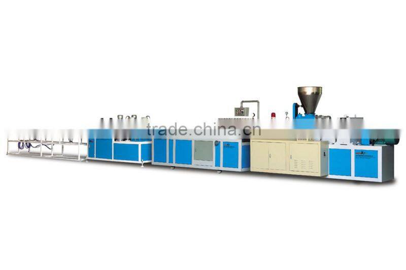 Foshan SKR machinery WPC wooden plastic hollow pinch plate production line
