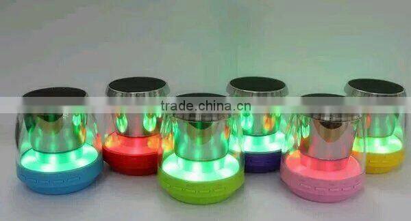 New Led Light Wireless Bluetooth Speaker Portable Speaker Mini Audio Subwoofer Mobile Phone Stereo Speaker TF Card Hands Free
