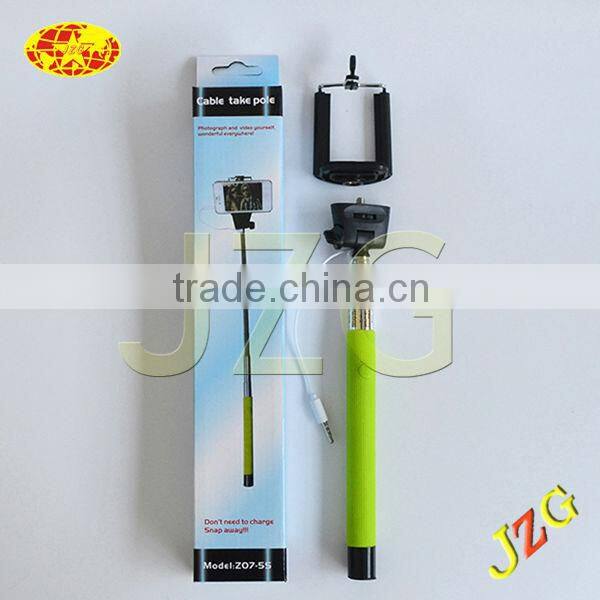 2015 hot products factory wholesale selfie stick for mobile phone camera extendable colorful selfie stick with cable