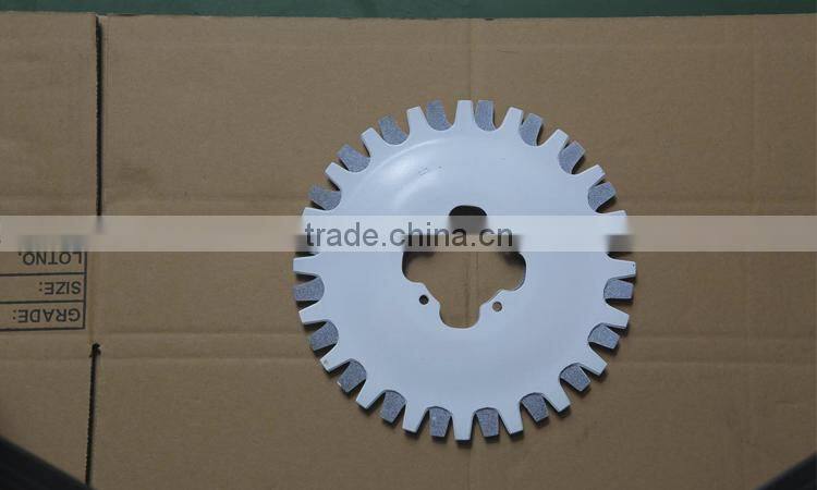 Gas petrol type brush cutter grass trimmer straight metal blade