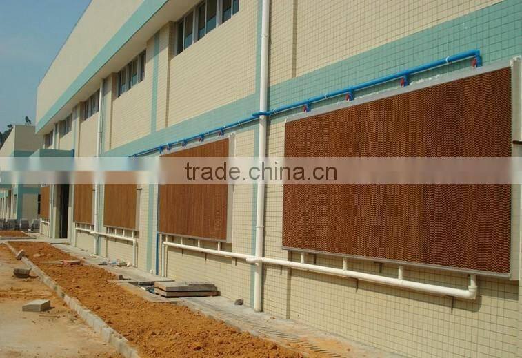 Evaporative cooling pad