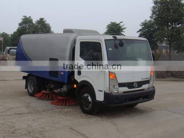 Diesel Engine 140 hp Nissan Vacuum Sweeper Truck Manufacture