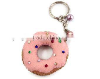 China wholesale donut key ring handmade design pink fabric crystal decor craft promotion kawaii felt pony bead keychain patterns