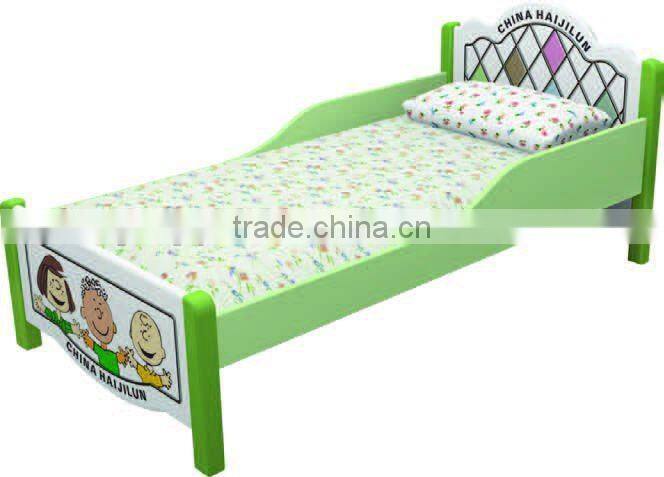 Kindergarten children play toys hole ball(A-22305)