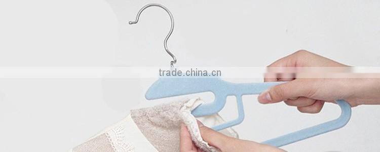 Convenient and easy socks and underwear rotating round hangers