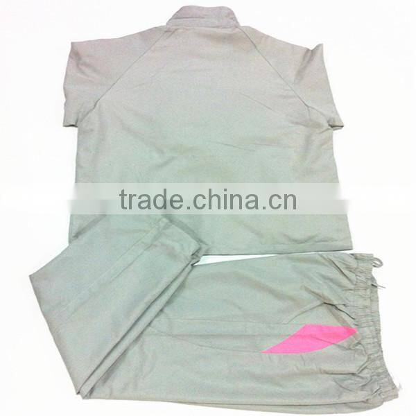 Popular Unique Lady Sport Suit Branded Sportswear