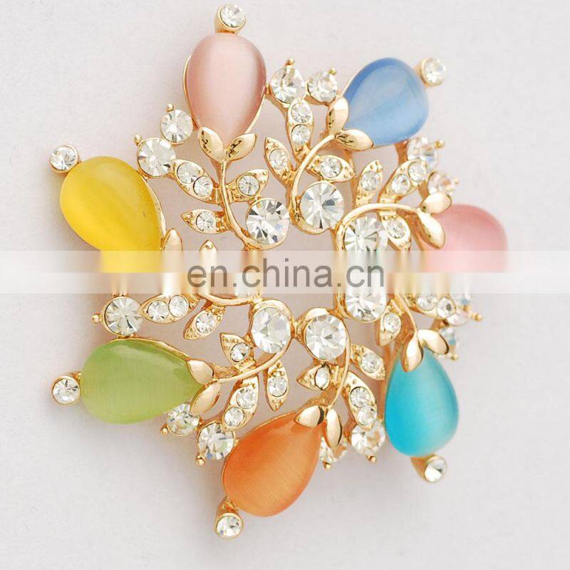 high quality cheap wholesale crystal stone custom brooch lapel pin flower