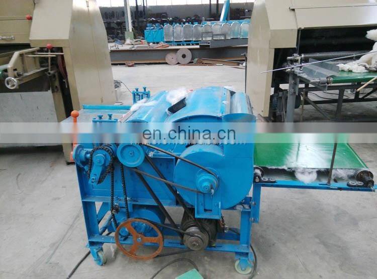 Waste textile recycling machine